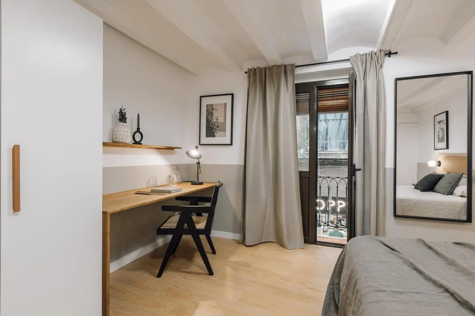 Lägenhet Acatenango - 2 Bedrooms In El Born Barcelona